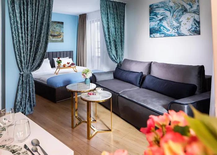 Free Parking On Premises Huge Terrace