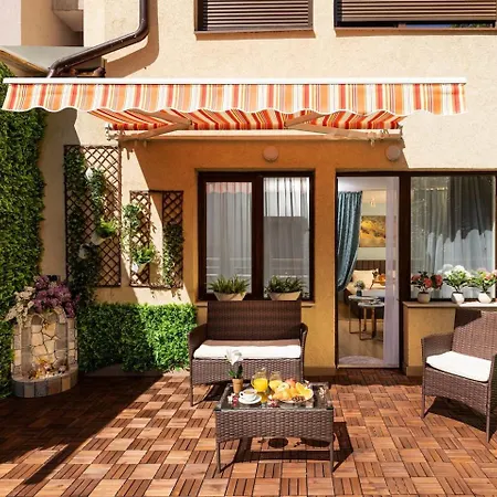 Free Parking On Premises Huge Terrace Holiday home
